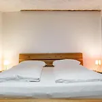 Im Gaestehaus Krone 아파트 보드만루드비히샤펜