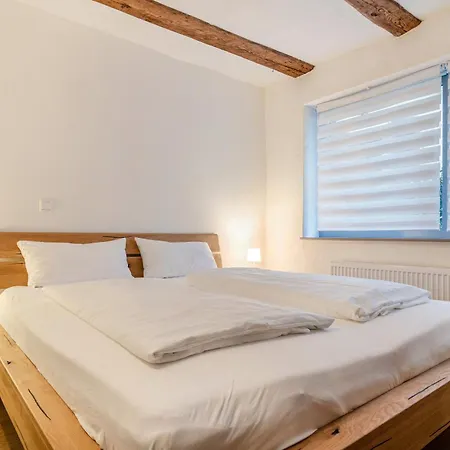 アパート Im Gaestehaus Krone