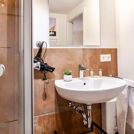 Im Gaestehaus Krone アパート ボートマン・ルートヴィヒスハーフェン