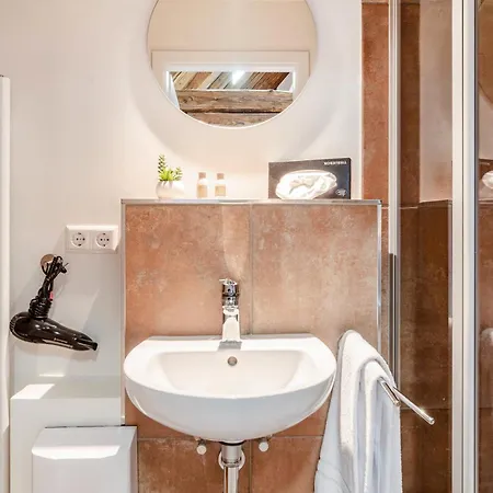 Im Gaestehaus Krone アパート *