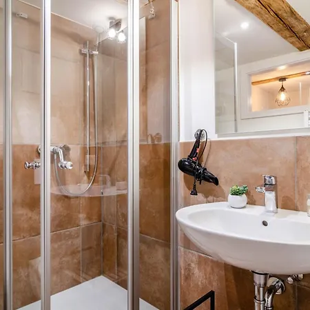 Im Gaestehaus Krone Bodman-Ludwigshafen